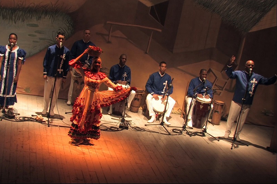 Camagua Folk Dance