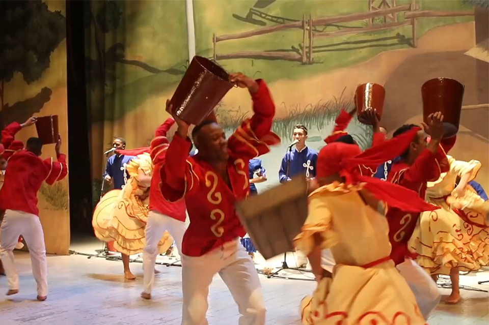 Camagua Folk Dance